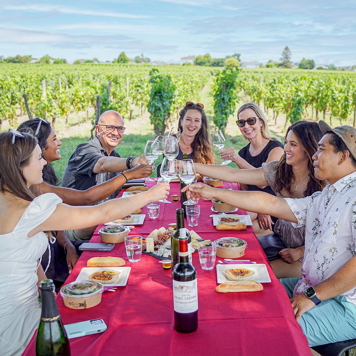 Lunch and wine at a North Georgia vineyard