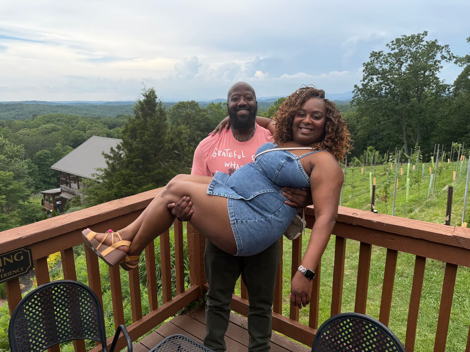 Pena Wine Tours guests and vineyard scenes in North Georgia