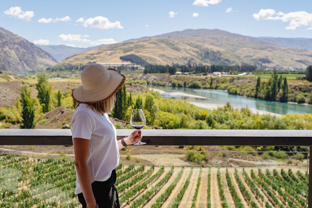 Wine pairing enjoyed on a tour